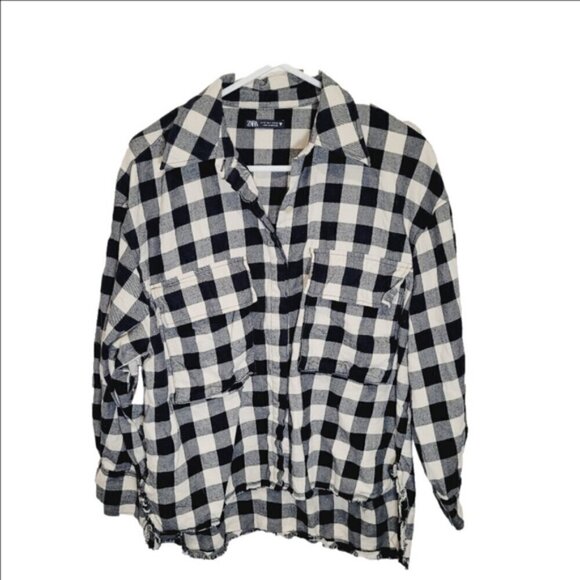 Zara Buffalo Plaid oversized button up - Picture 1 of 8